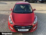 Hyundai i30 1.4 YES! Gold+1.HAND+NAVI+KAMERA+SHZ+SR+WR - gebrauchte Hyundai i30 aus dem Jahr 2015