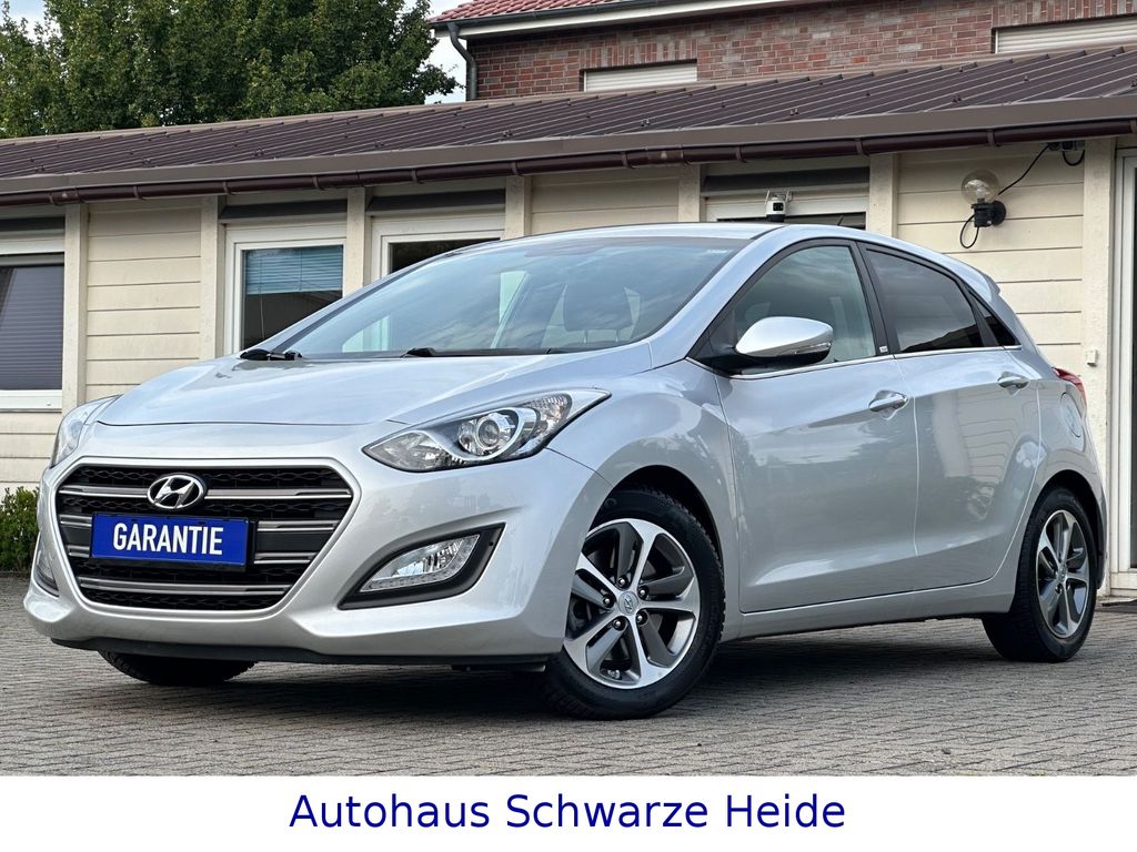 HYUNDAI i30 – Vorschaubild 9