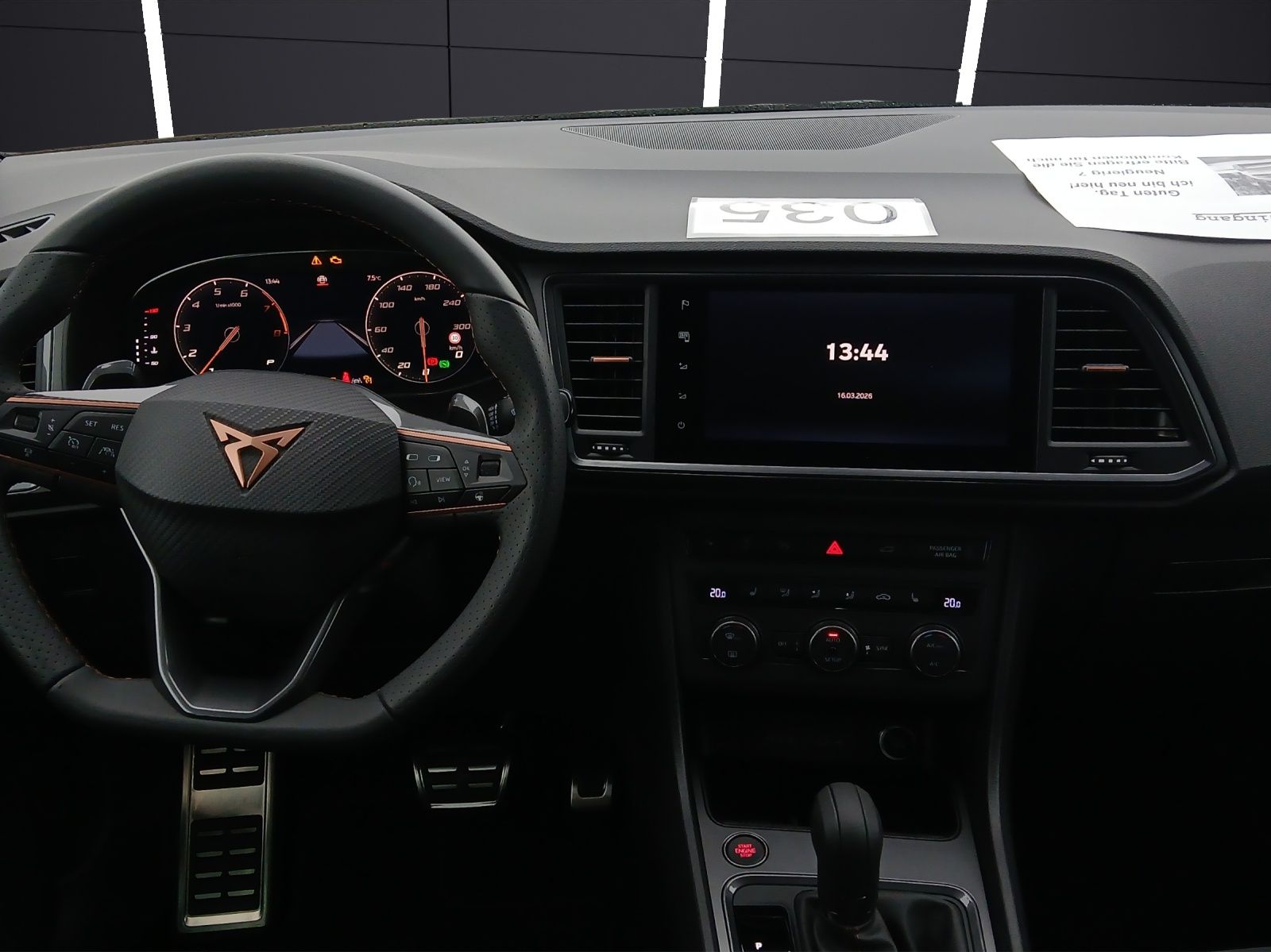 Fahrzeugabbildung CUPRA Ateca VZ 4Drive 2.0 TSI AHK Keyless Kamera