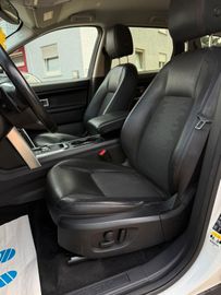 Land-Rover Discovery - 10