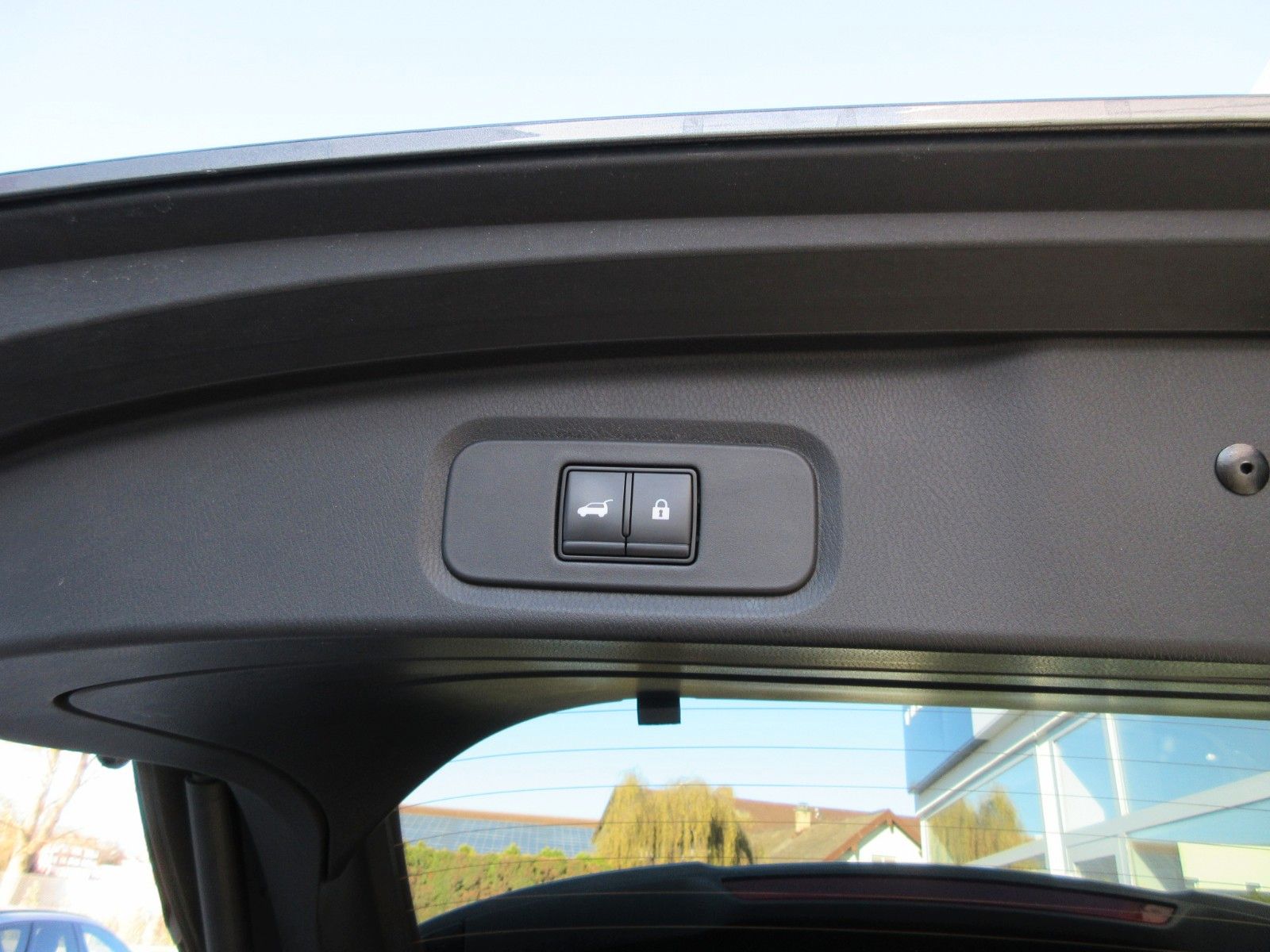 Fahrzeugabbildung Nissan Qashqai N-Connecta e-Power | WP & BP