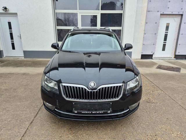 Skoda Superb Combi 2,0 TDI 4x4 Kombi