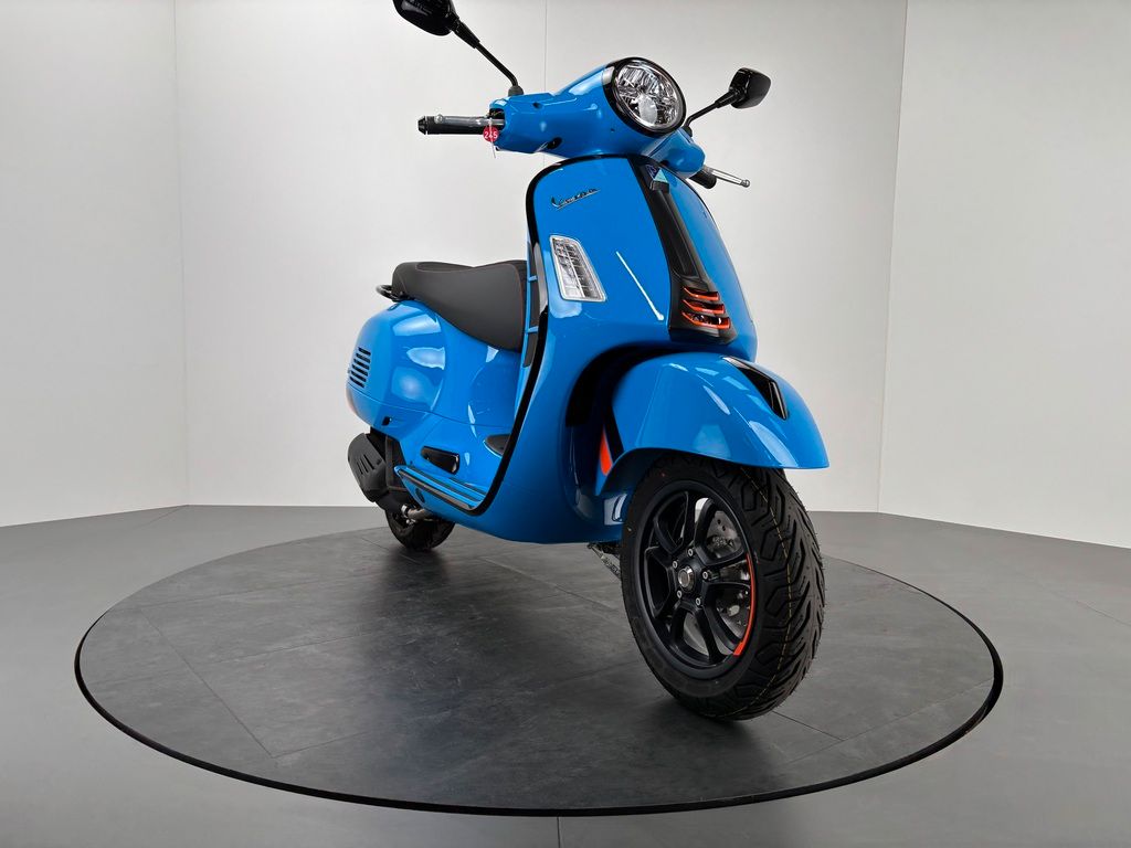 Fahrzeugabbildung Vespa GTS 125 SuperSport E5+ *NEUFAHRZEUG
