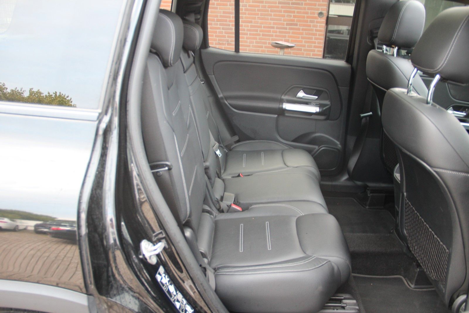 Mercedes-Benz GLB 200 AMG Line Night Wide Pano RFK 7 Sitzer foto 12