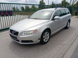 Volvo V70 Kombi Momentum - Volvo V70 aus 2010
