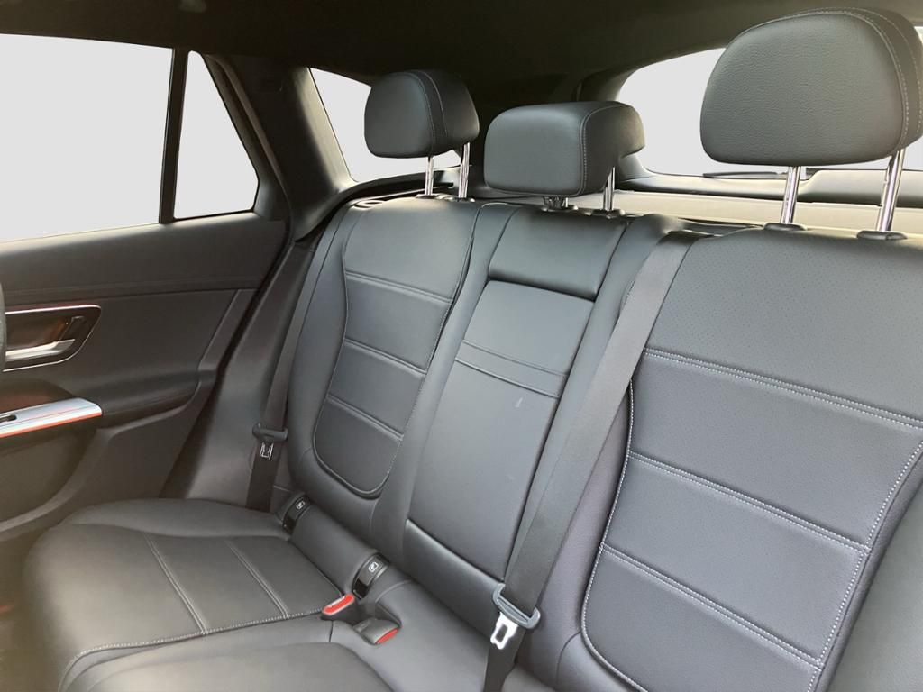 Fahrzeugabbildung Mercedes-Benz GLC 400 e 4M AMG*NIGHT*PSD*AHZV*HUD*DIGI. LIGHT*