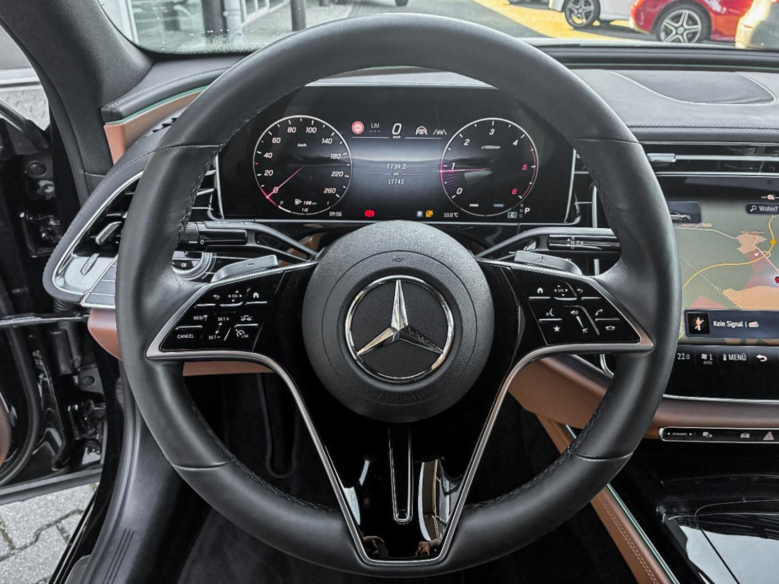Mercedes-Benz E 220 d Limousine EXCLUSIVE Dig-LED+MBUX+360°