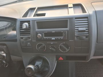 Volkswagen T5 Transporter - 12
