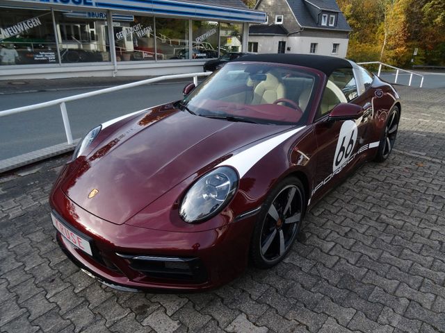 Porsche 911/992 Targa 4 S Heritage Edition LED LEDER