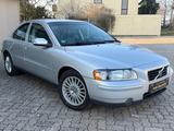 Volvo S60 Lim. 2.4 D5/LEDER/AHK/TEMPOMAT/KLIMA - Volvo S60: 2.5