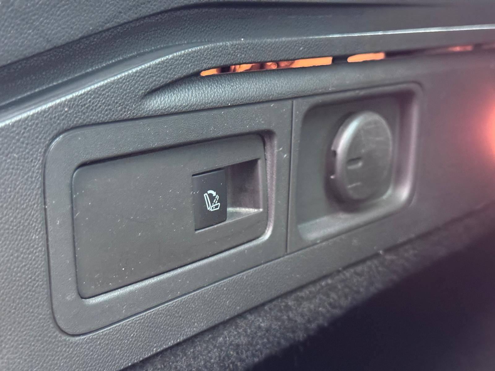 Fahrzeugabbildung Opel 2.0 TURBO GSI 4x4 OPC/ACC/BOSE/KEYL/HUD/MASSAGE
