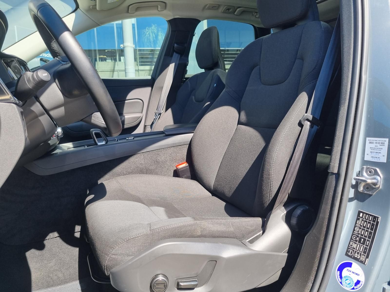 Fahrzeugabbildung Volvo XC60 T6 Recharge Inscription Expression