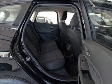 BMW 216 Active Tourer - 11