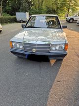 Mercedes-Benz Verkaufe meinen 2 Liter Mercedes Benz Oldt... - Mercedes-Benz 190 in Gelsenkirchen
