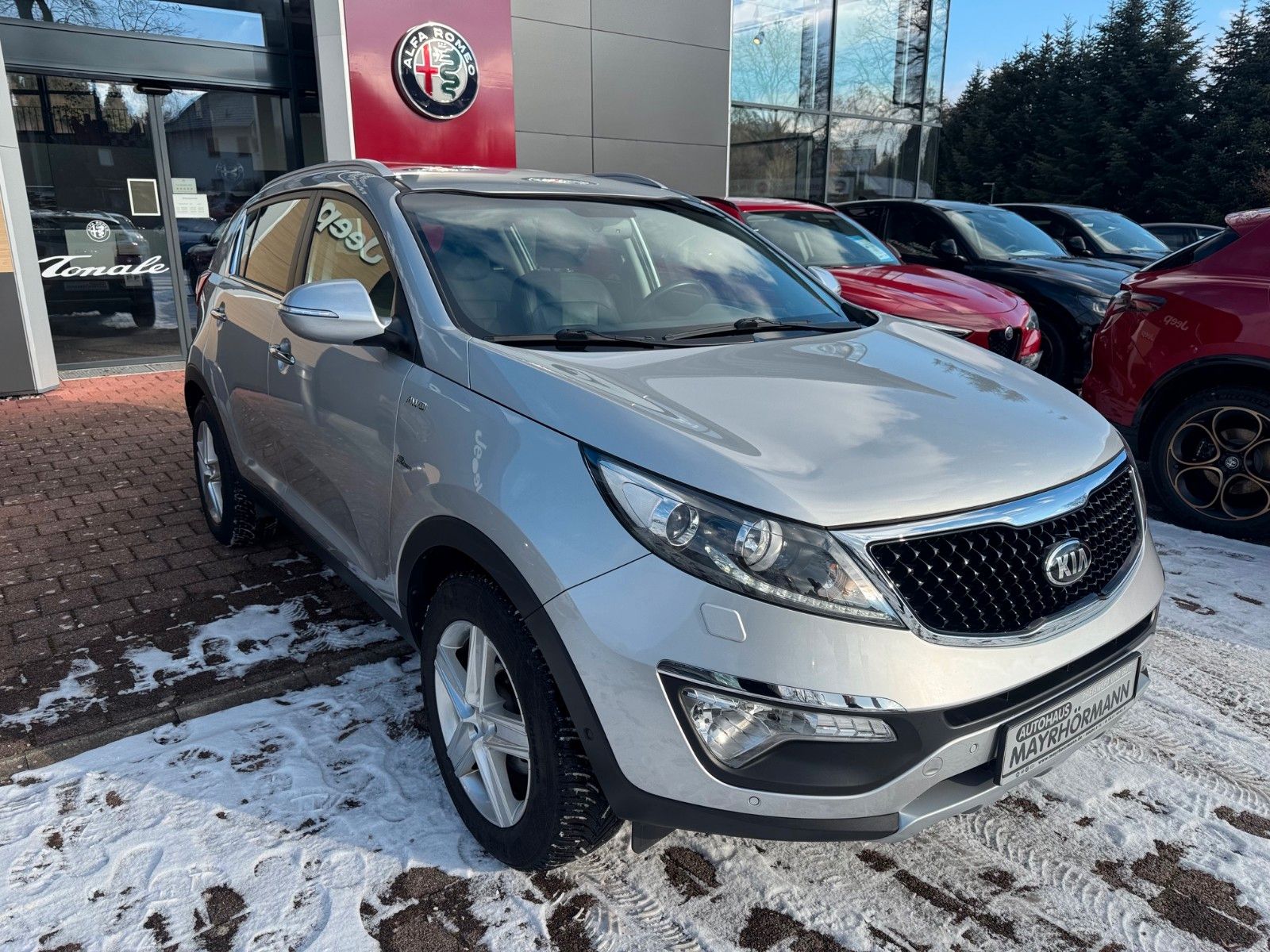 Fahrzeugabbildung Kia Sportage Spirit 4WD NAVI KAMERA SITZHEIZUNG