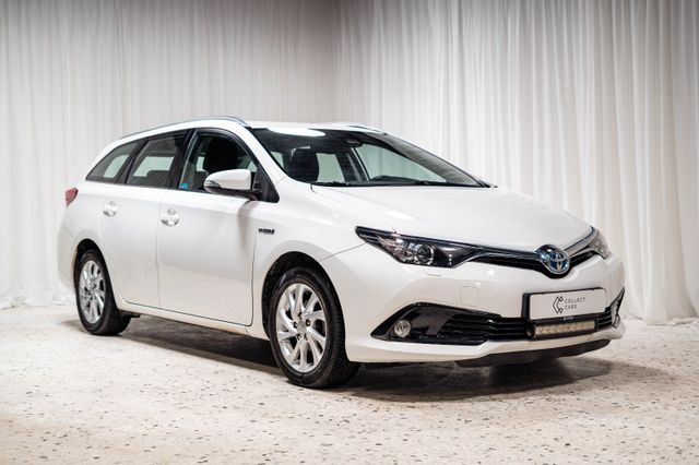 Toyota Auris Touring Sports Hybrid Executive