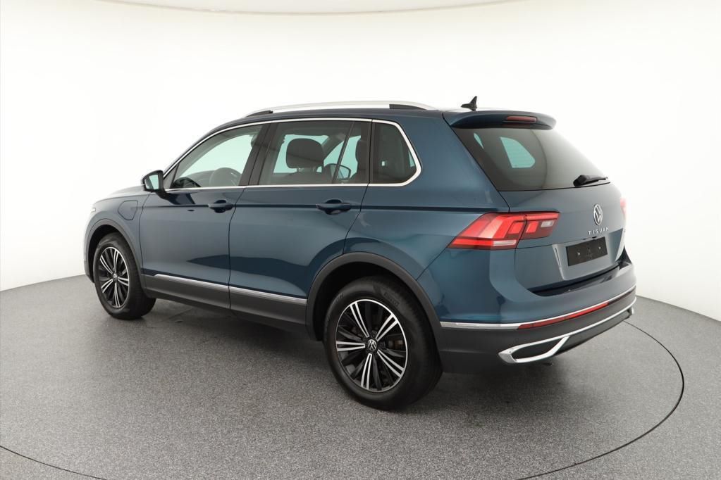 Volkswagen Tiguan Elegance 1.4TSI eHybrid 180kW AHK*PDC*RFK