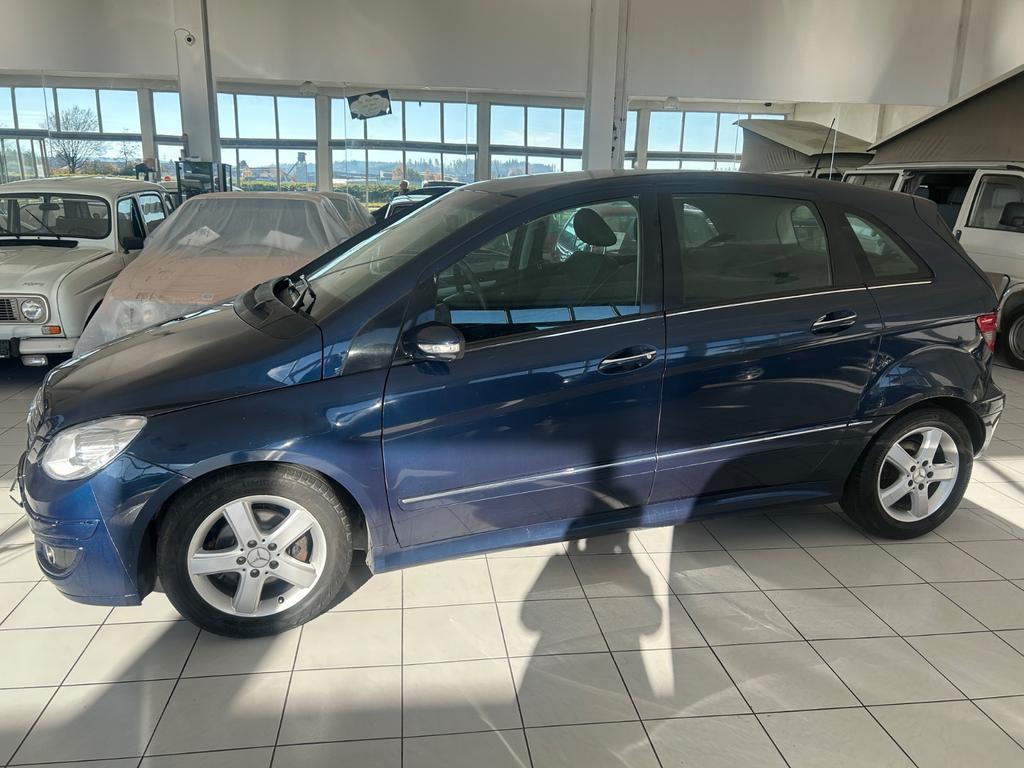 Mercedes-Benz B 170