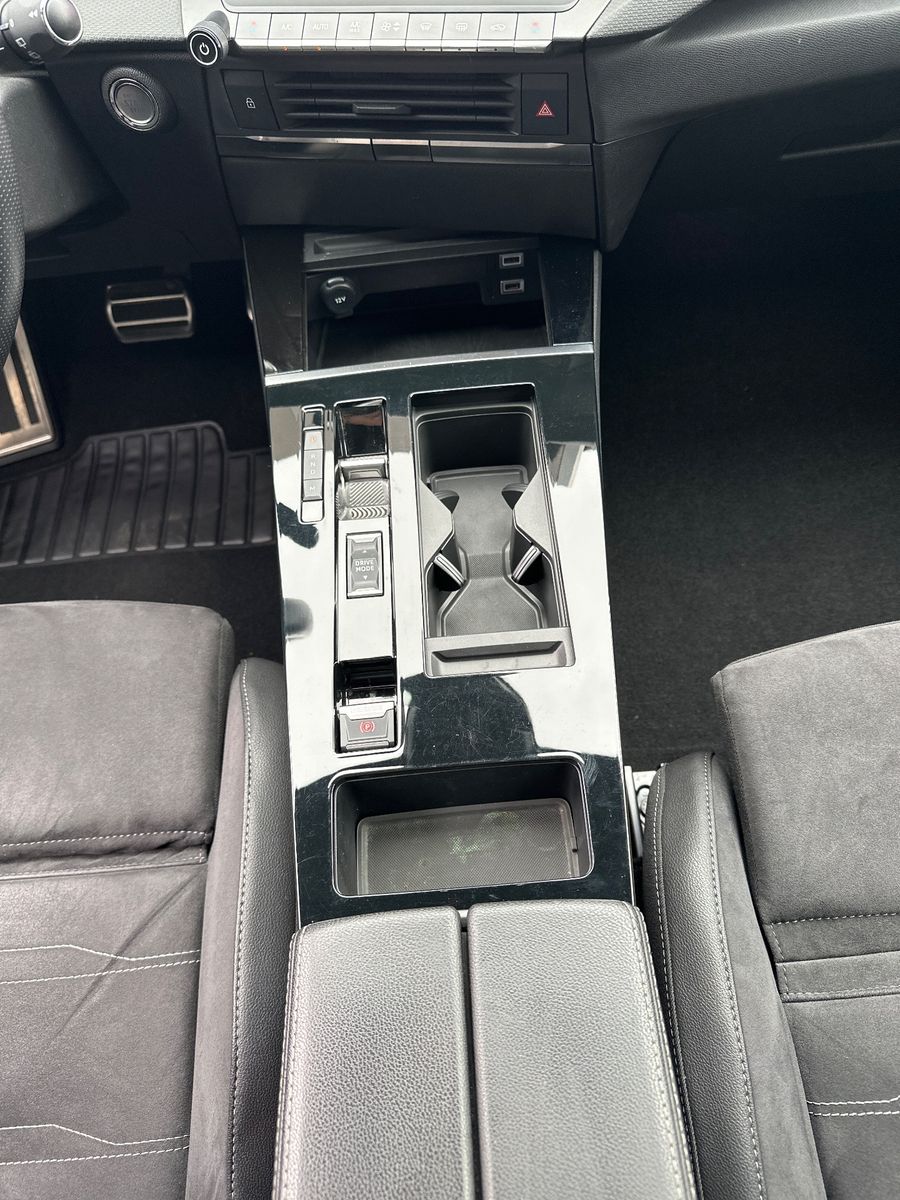 Fahrzeugabbildung Opel Astra ST 1.5 D GS Line NAV+LED+ACC+KAM+AHK+17ZO