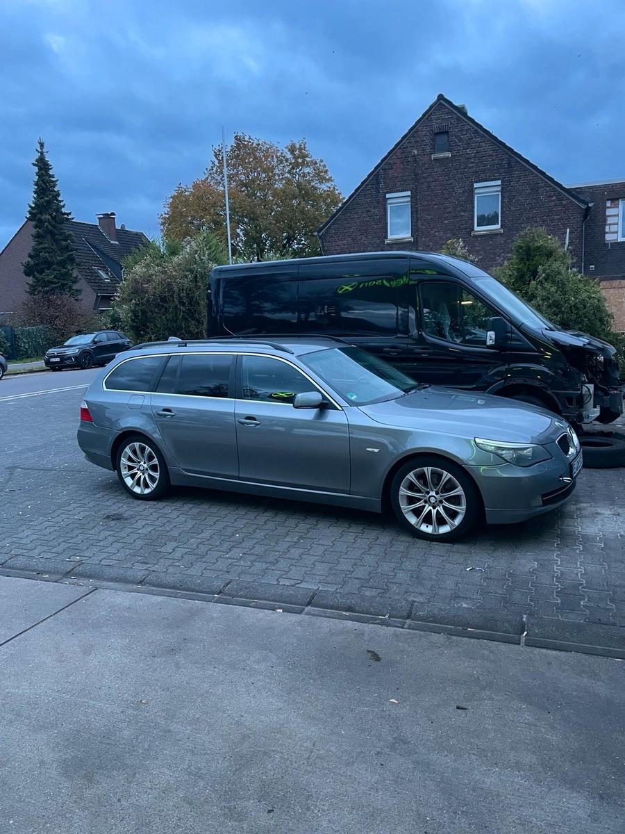 BMW 520 2008 — photo 14
