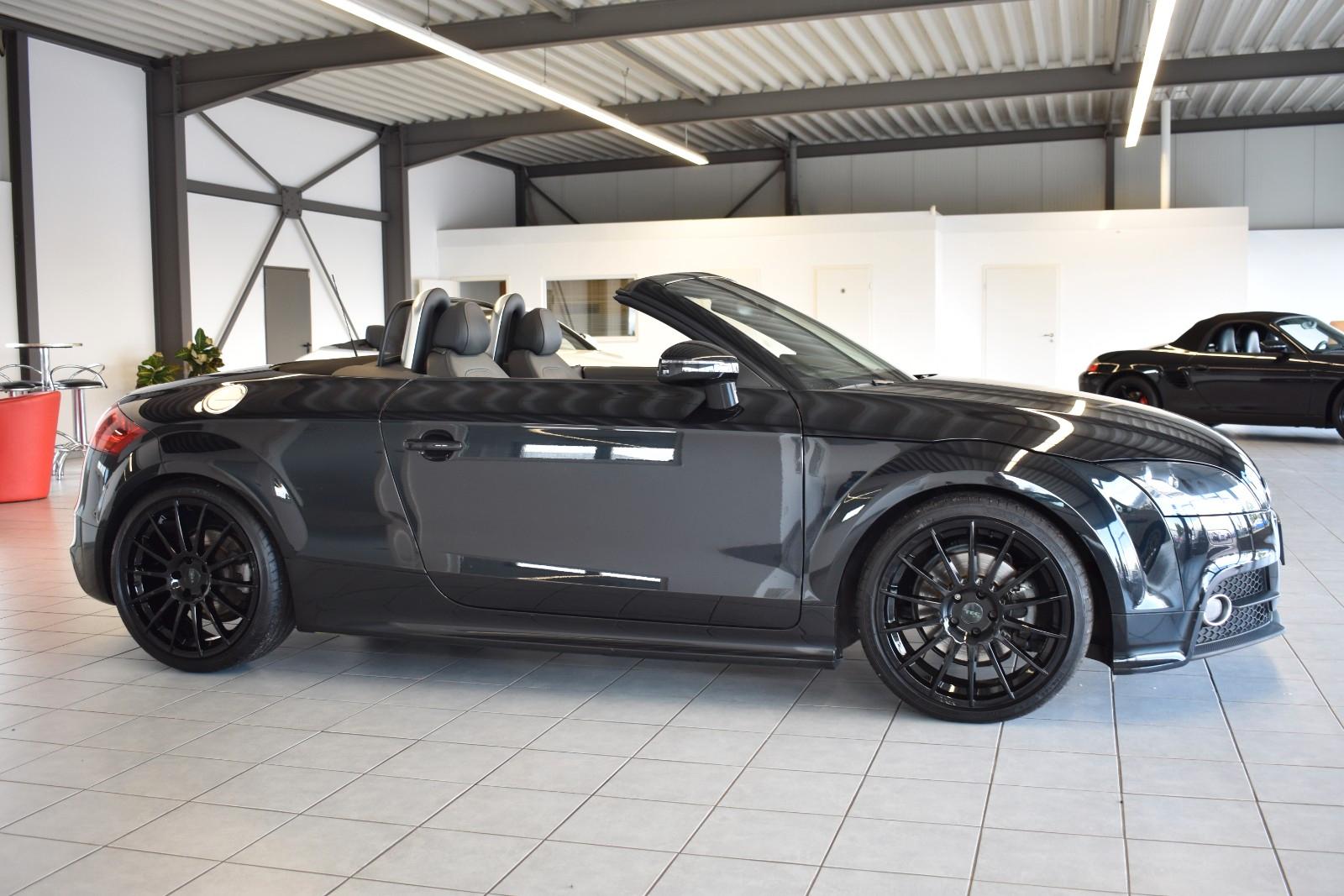 Audi TT 1.8 TFSI Cabrio/S-LINE +/ALCANTARA/SHZ/XENON/