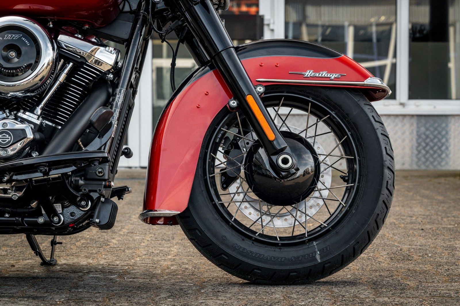 Fahrzeugabbildung Harley-Davidson HERITAGE CLASSIC FLHC 117 MY25 - Kurzfristig ver