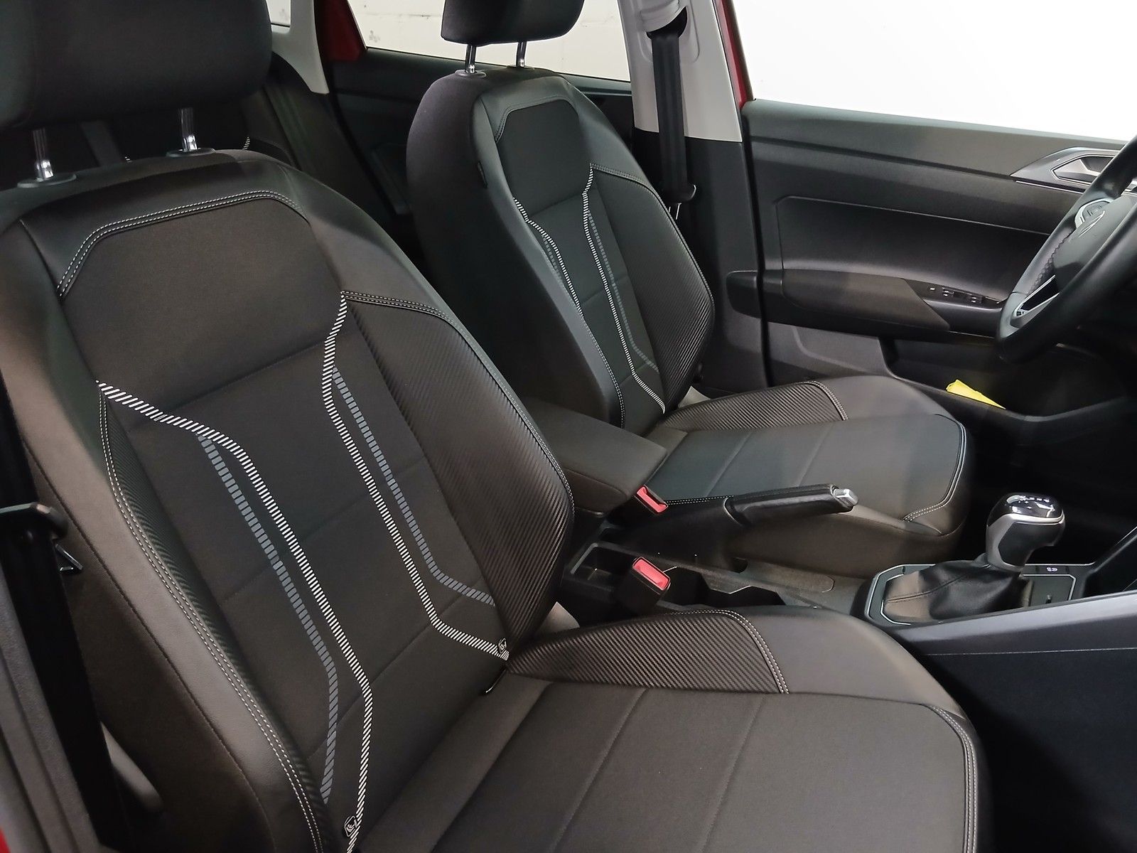 Fahrzeugabbildung Volkswagen Taigo Style 1.5 TSI DSG IQ.Drive+ACC+18Zoll+LED