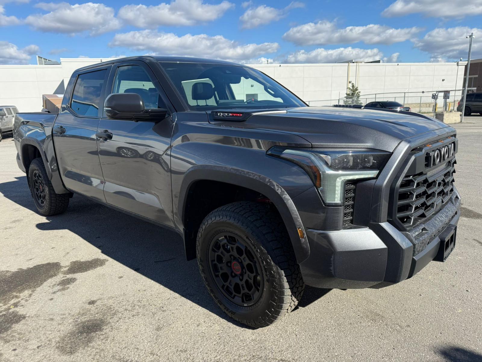 Toyota TRD Pro i-Force Max CrewMax 5´5 Bed 3.5l