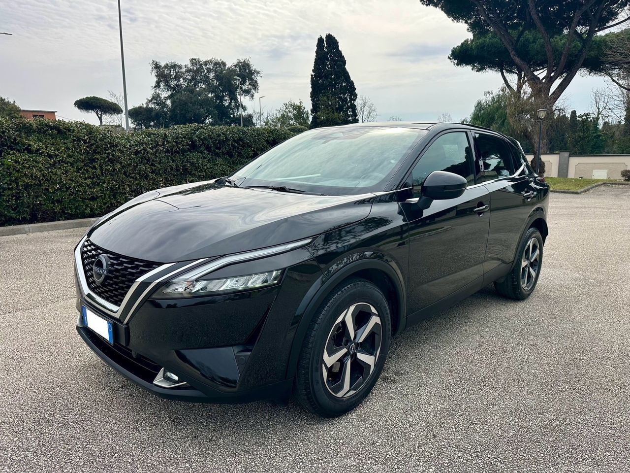 Nissan Qashqai - 1