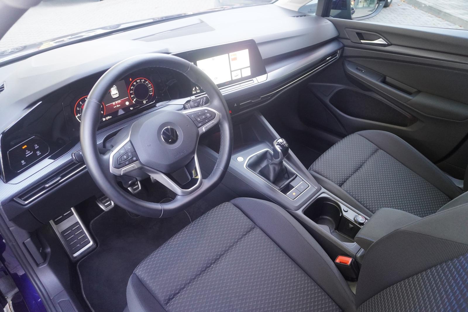 Volkswagen Golf VIII 1.5 TSI United LED Navi Sitzheizung, миниатюра 10