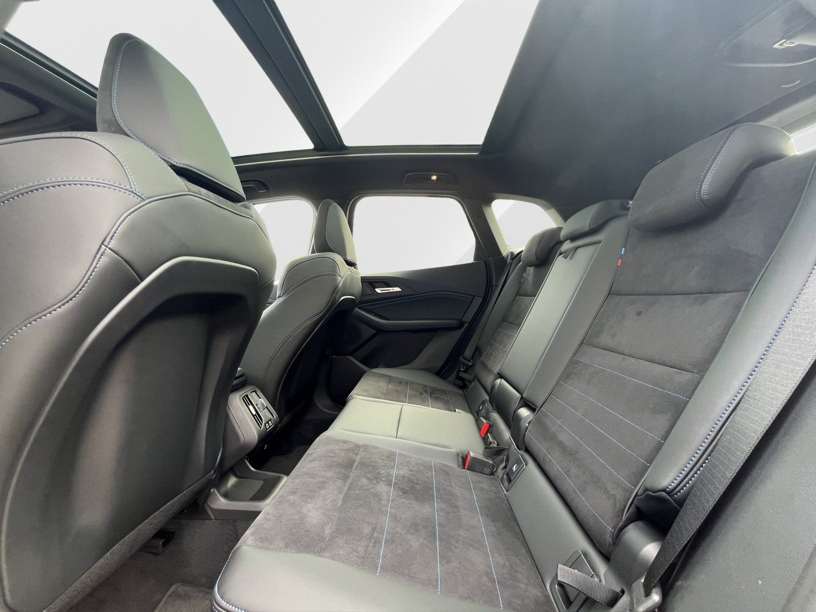 BMW 220 Active Tourer - Bild 13