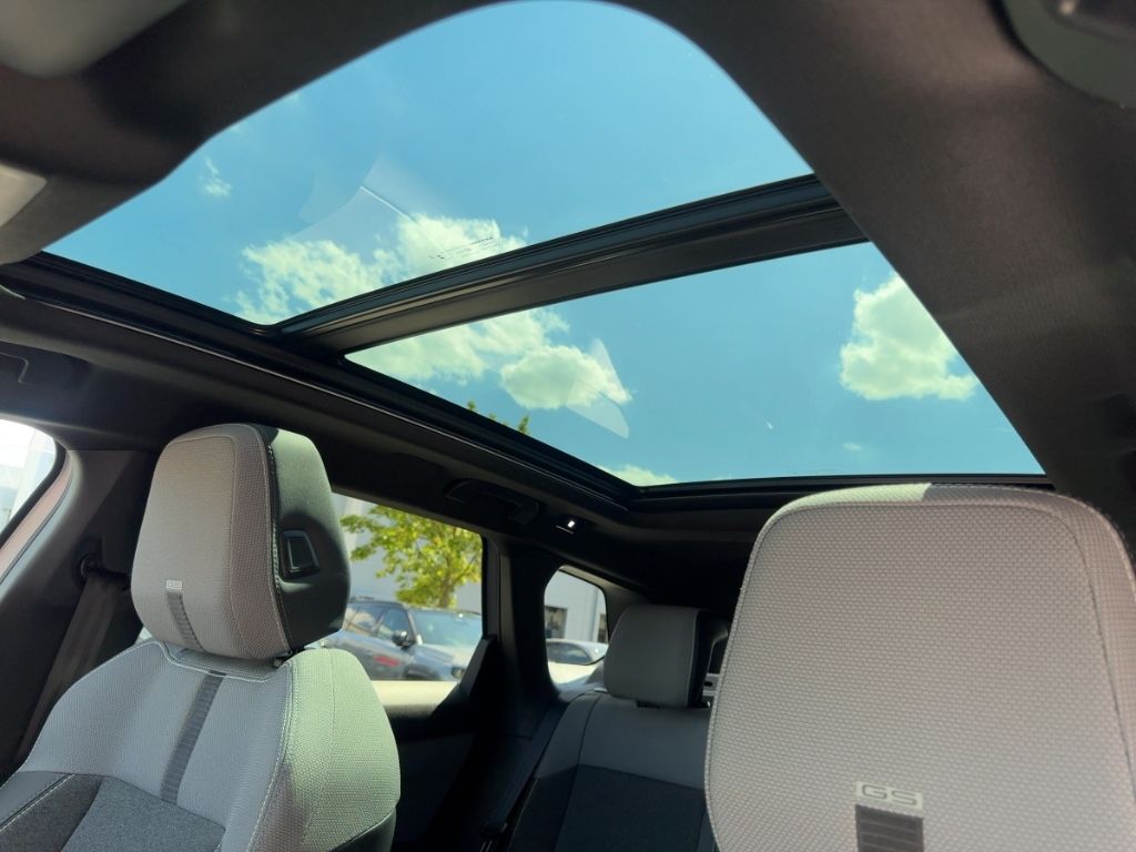 Fahrzeugabbildung Opel Grandland GS  HEAD UP  WINTERP. NAVI PANORAMA DA
