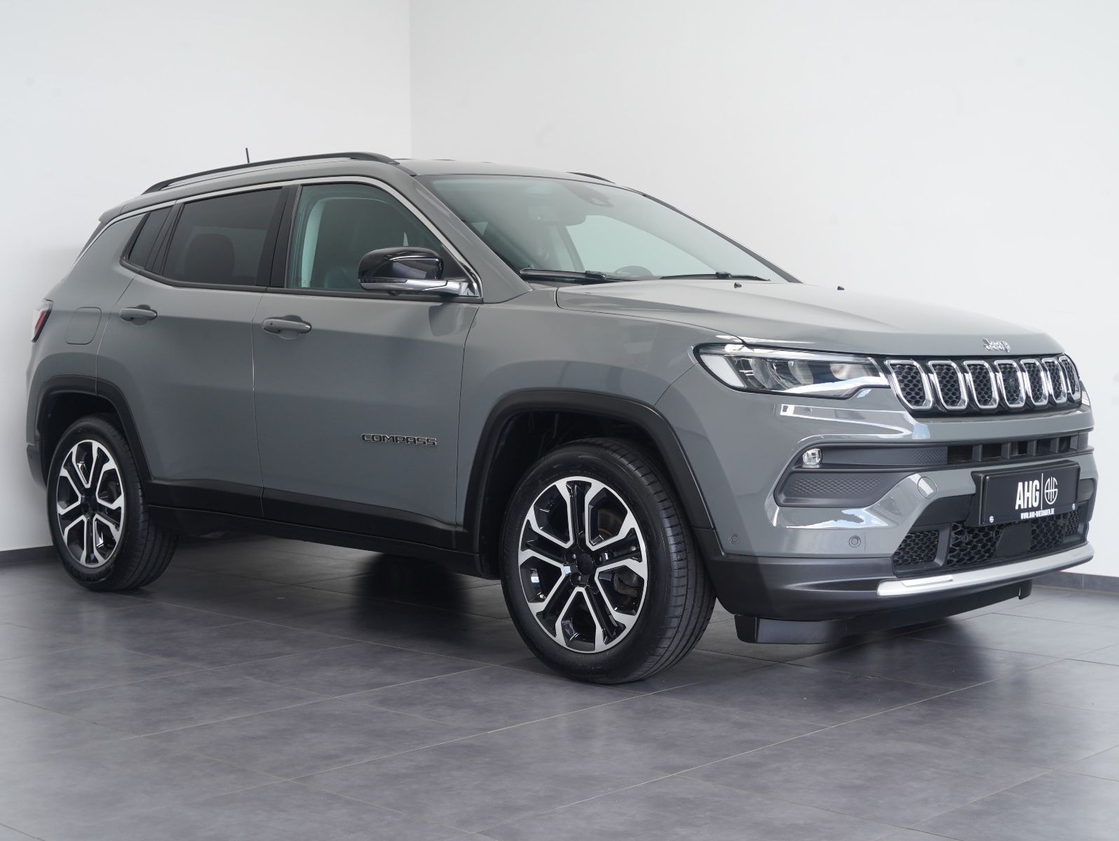 Fahrzeugabbildung Jeep Compass 1.3 MultiAir 80th Anniversary FWD