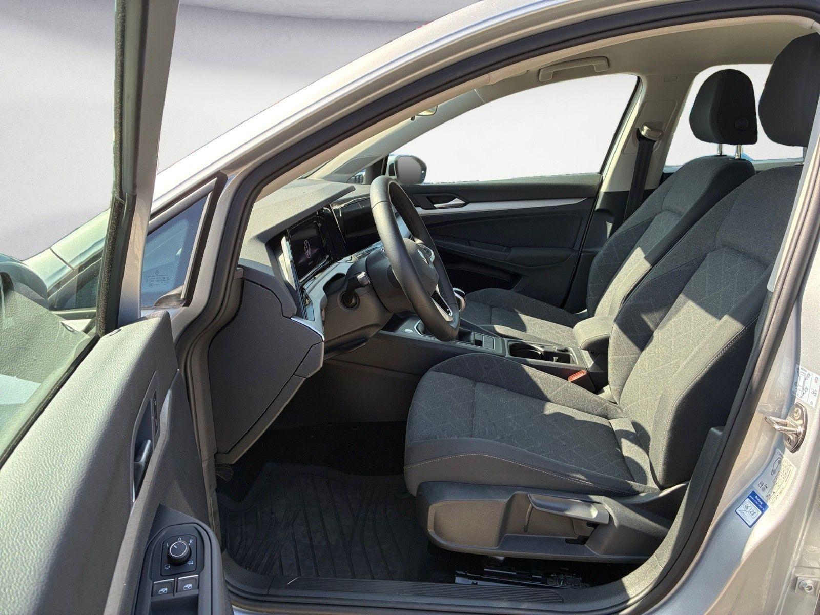 Volkswagen Golf 2,0 TDI ACC*CARPLAY*TEMPOMAT*KAMERA*PDC*LED, миниатюра 3