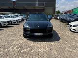 Porsche Cayenne S Pano* - Porsche Cayenne mit Benzin-Antrieb: Geländewagen