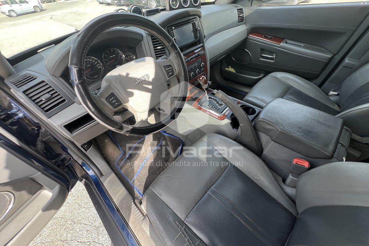 Jeep Grand Cherokee 2005 — photo 10