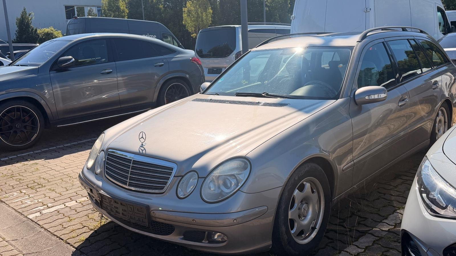 Mercedes-Benz E 220 T Automatik Motorschaden Klima GPS eFH