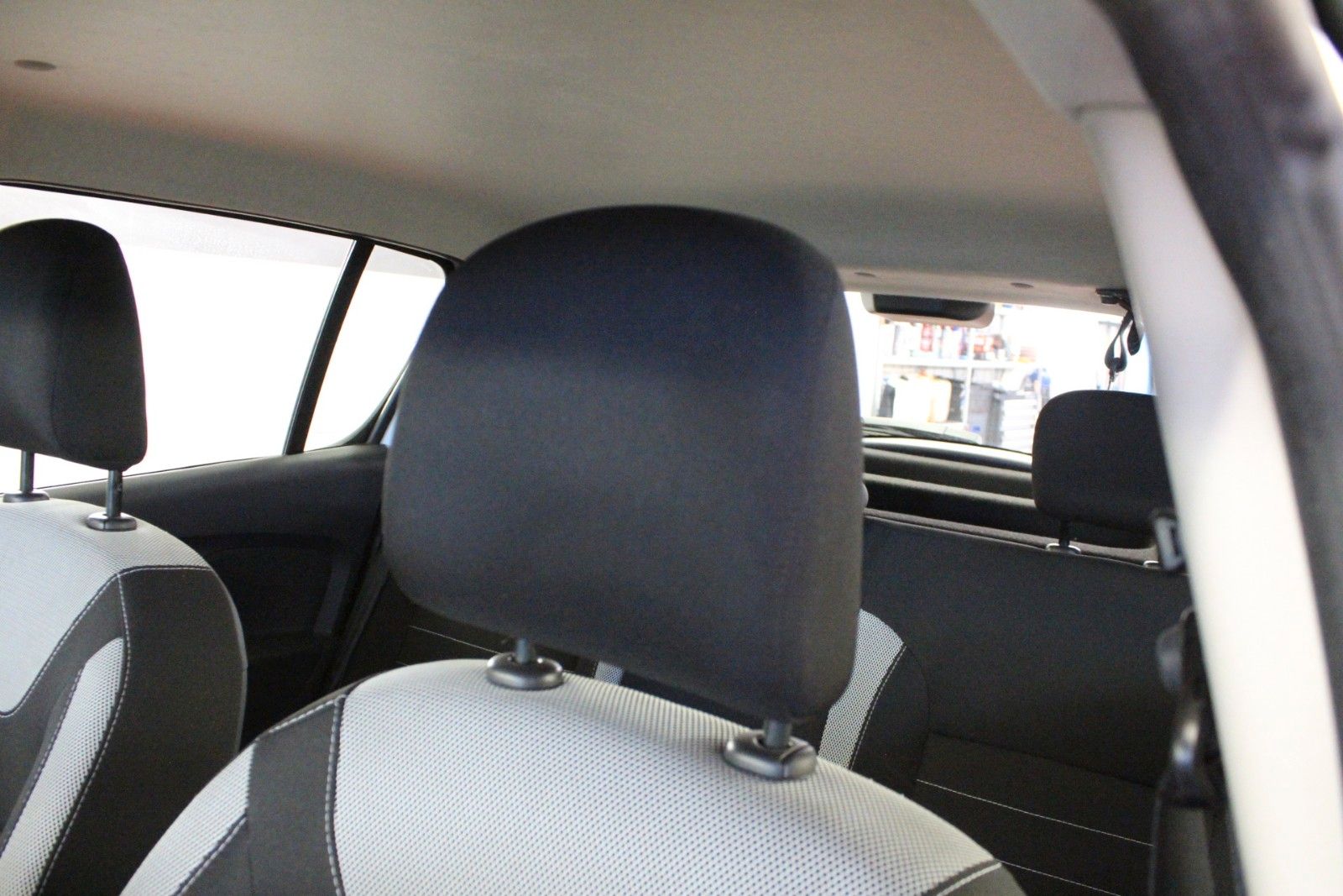 Fahrzeugabbildung Dacia Sandero TCe 90 Stepway *Media-Nav*