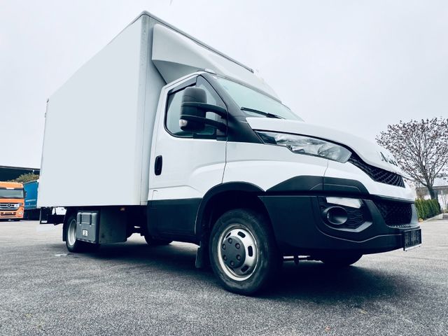 Iveco Daily35C15 aus1 Hand mit Zwilling Bereifung