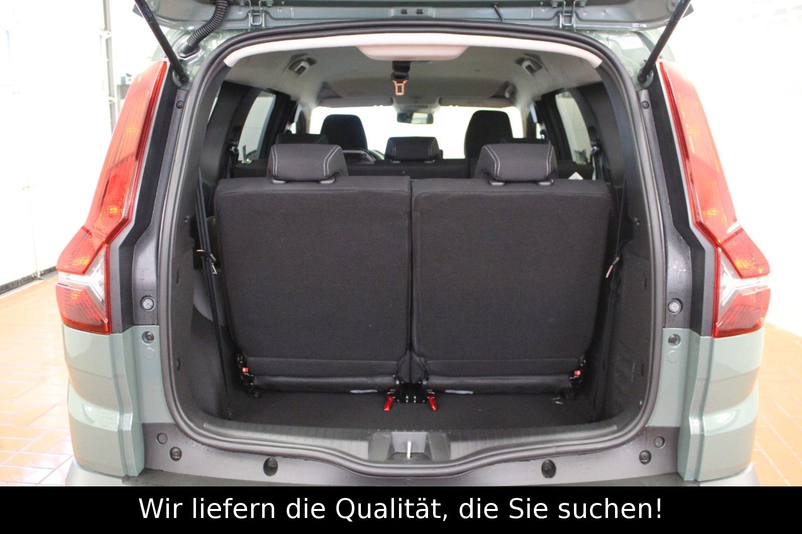 Fahrzeugabbildung Dacia Jogger TCe 100 ECO-G Expression*7-Sitzer*