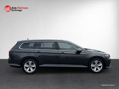 VW Passat Variant 2.0 TDI Elegance 4M Nav Ahk Assis VW Passat Variant 2.0 TDI Elegance 4M Nav Ahk Assis