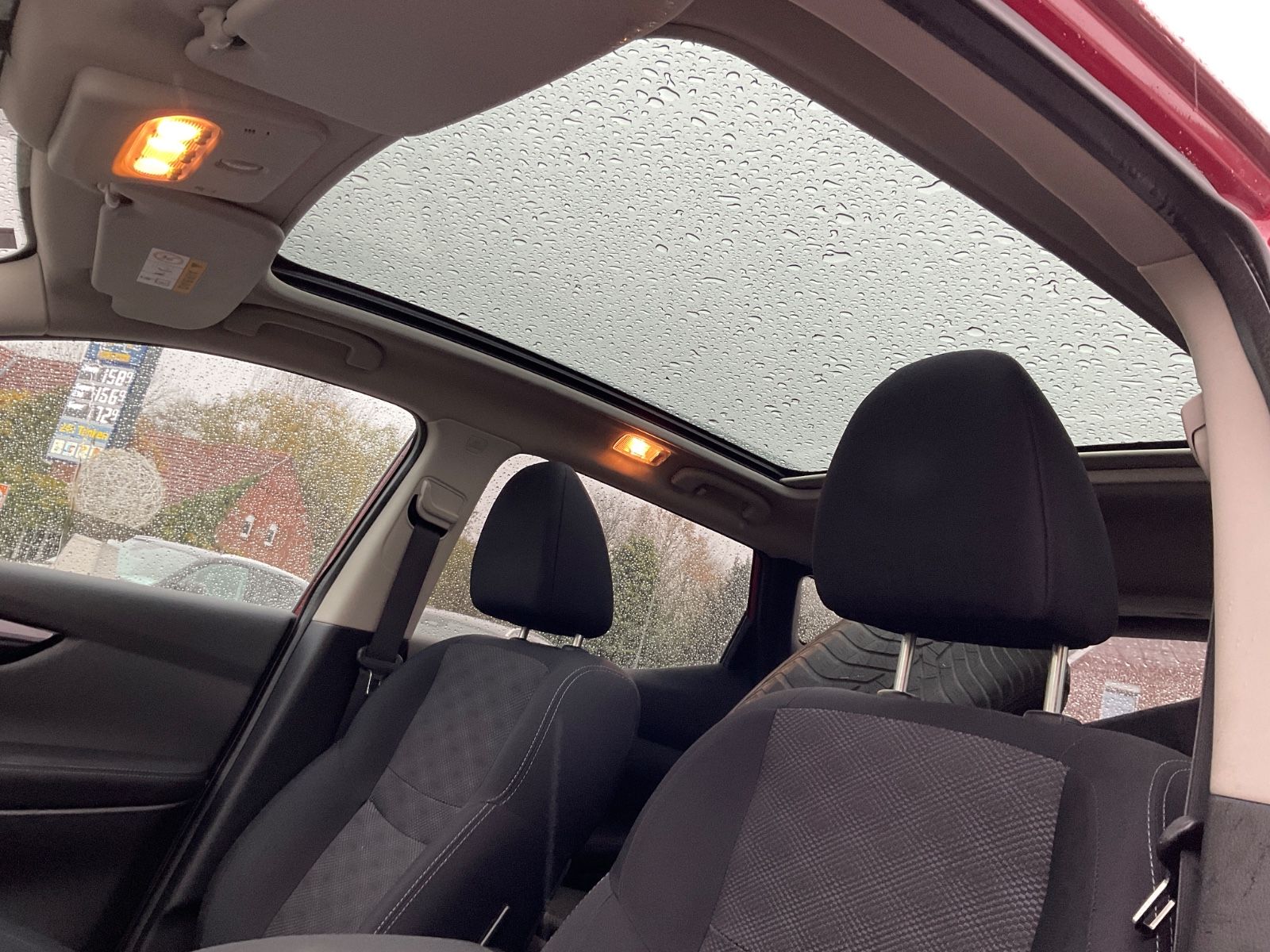 Fahrzeugabbildung Nissan Qashqai N-Connecta Panorama,AHK,Navi,Kamera