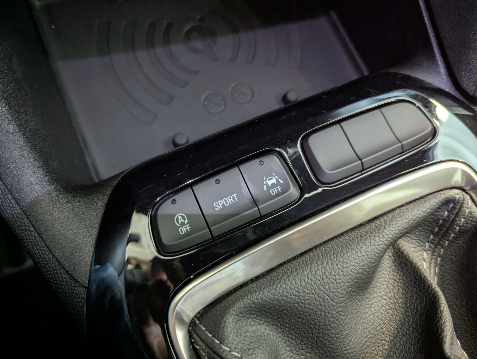 OPEL Corsa 1.2 GS IntelliLux Tech1-Komfort-Paket Cam - Image 21