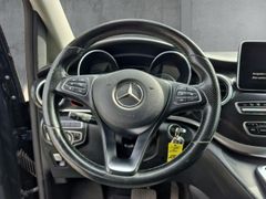 Fahrzeugabbildung V 220 CDI Sportpaket Navi ACC El. Schiebetüren E