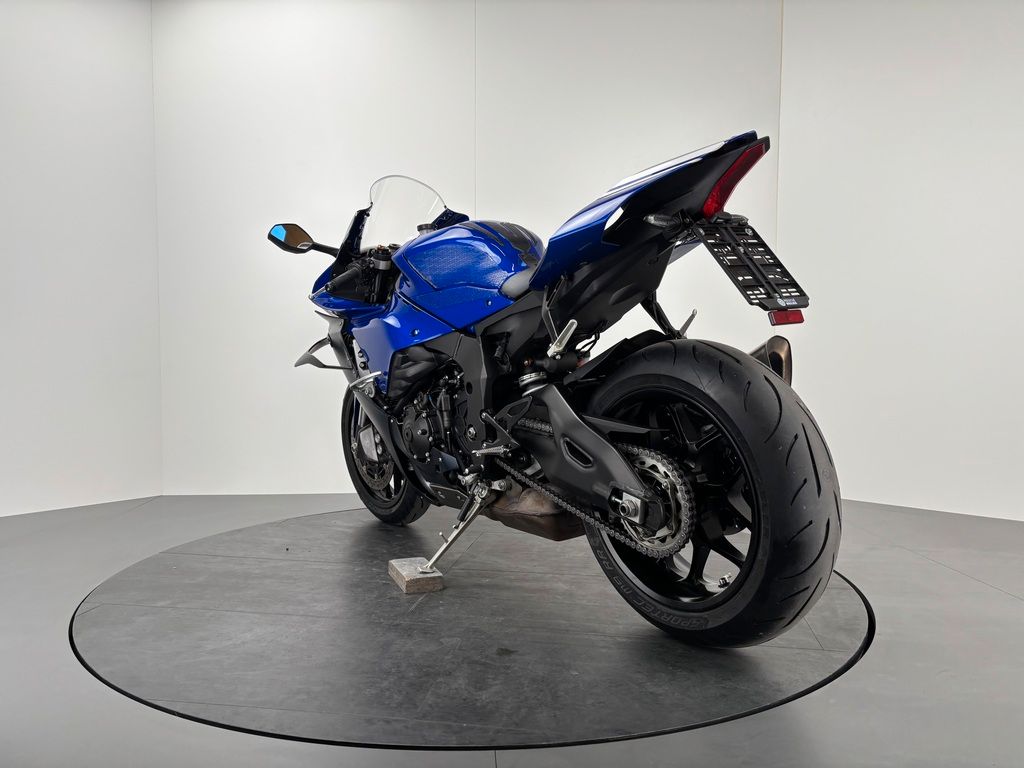 Fahrzeugabbildung Yamaha YZF-R1 *NEUWERTIG *WINGLETS *UNFALLFREI