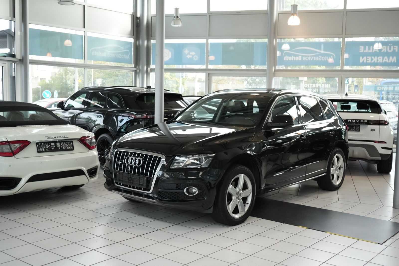 Audi Q5 3.2 FSI S tronic quattro