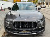 Maserati Levante Benzin 3.0 V6 257kW GRANLUSSO 4x4 Auto - Maserati Levante in München