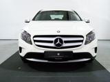 Mercedes-Benz GLA 200 AUTOM 1.HAND+NAVI+KAMERA+SITZH+TEMP+AMBI - gebrauchte Mercedes-Benz GLA 200 aus dem Jahr 2014