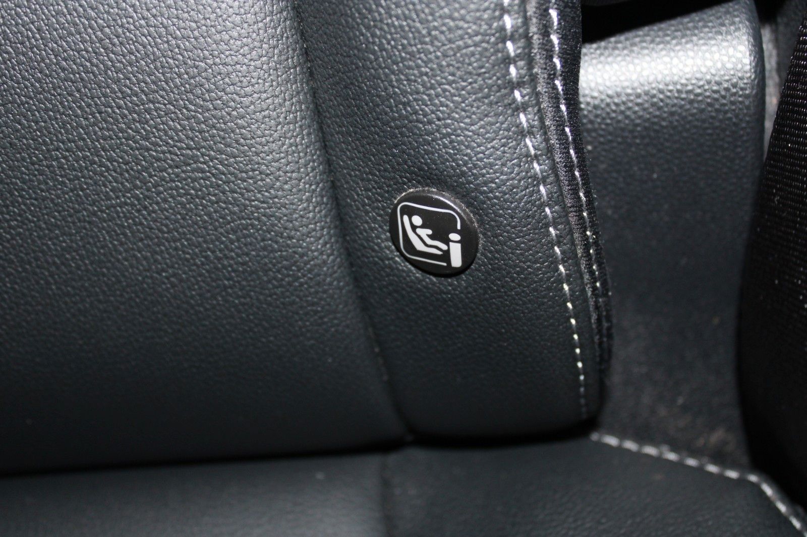 Fahrzeugabbildung Ford EcoSport Titanium LED B&O NAVI DAB Teilleder