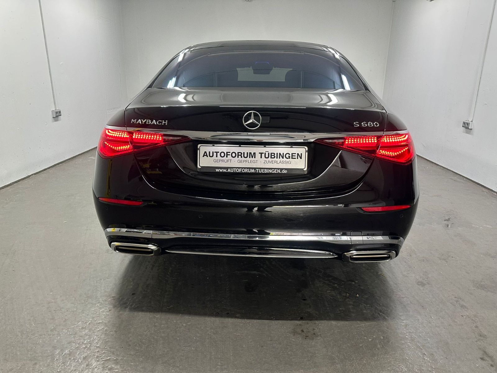 Fahrzeugabbildung Mercedes-Benz S 680 Maybach 4 matic *PANO*BURMESTER 4D*